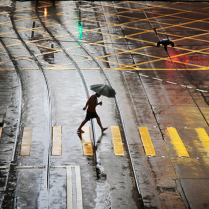 忧郁的浪漫 雨中香港风景摄影作品